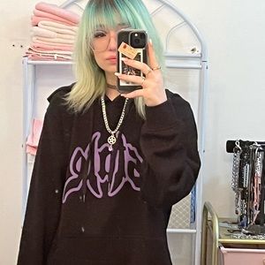 Meet your Posher, Noel